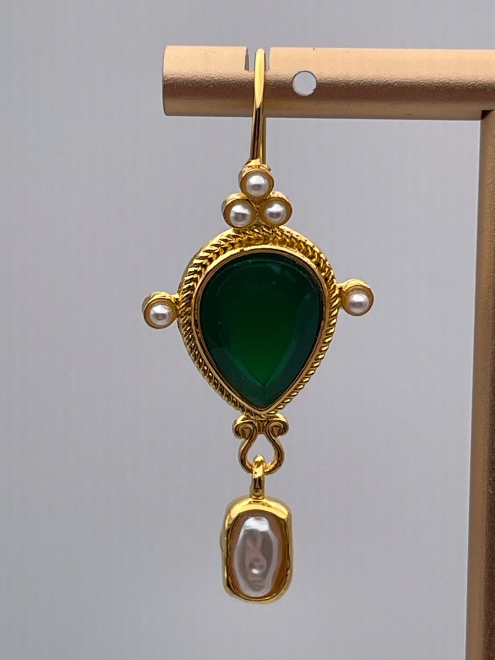 Gold Green Gem Faux Pearl Earrings - Picture 2 of 9